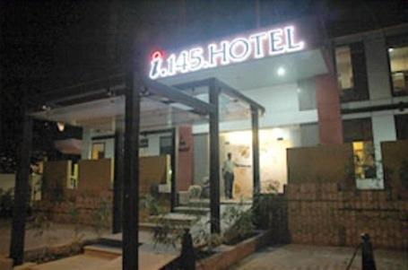 Istay Hotels Infantry Road Bangalore Esterno foto
